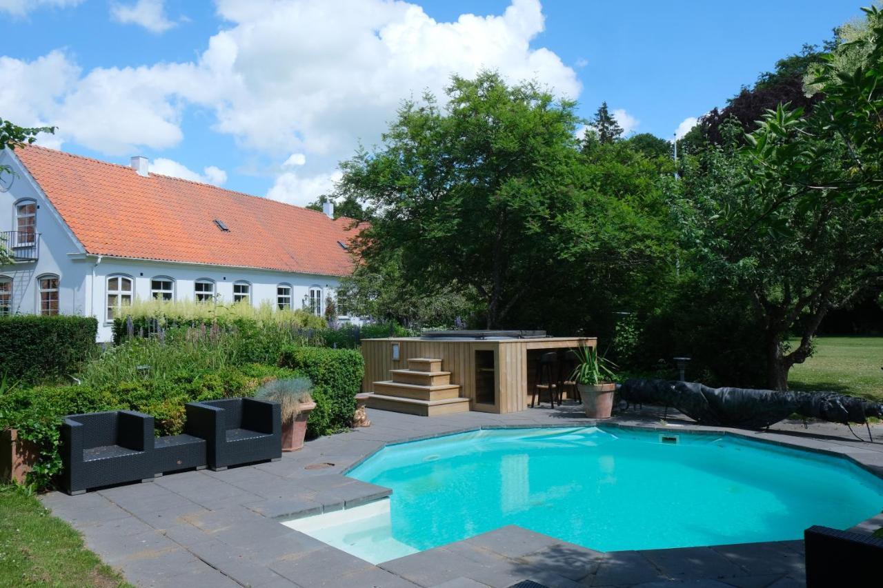 Idala Gard Hotel Trelleborg Exterior photo